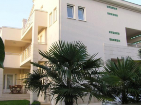 Apartments Oaza Regi